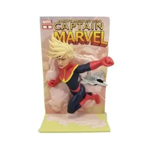 Captain Marvel - 3D Comic Standee